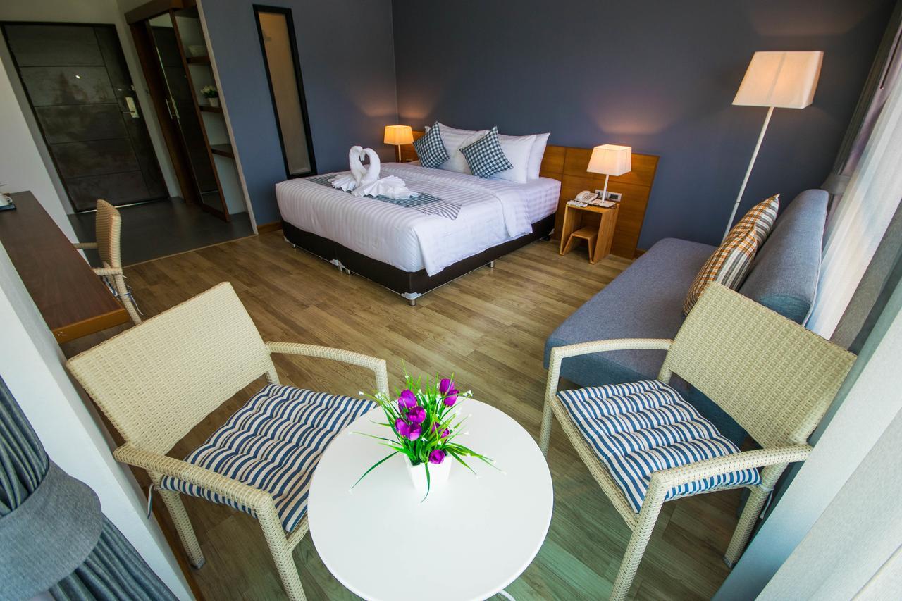 Comet Hotel Surat Thani Eksteriør billede